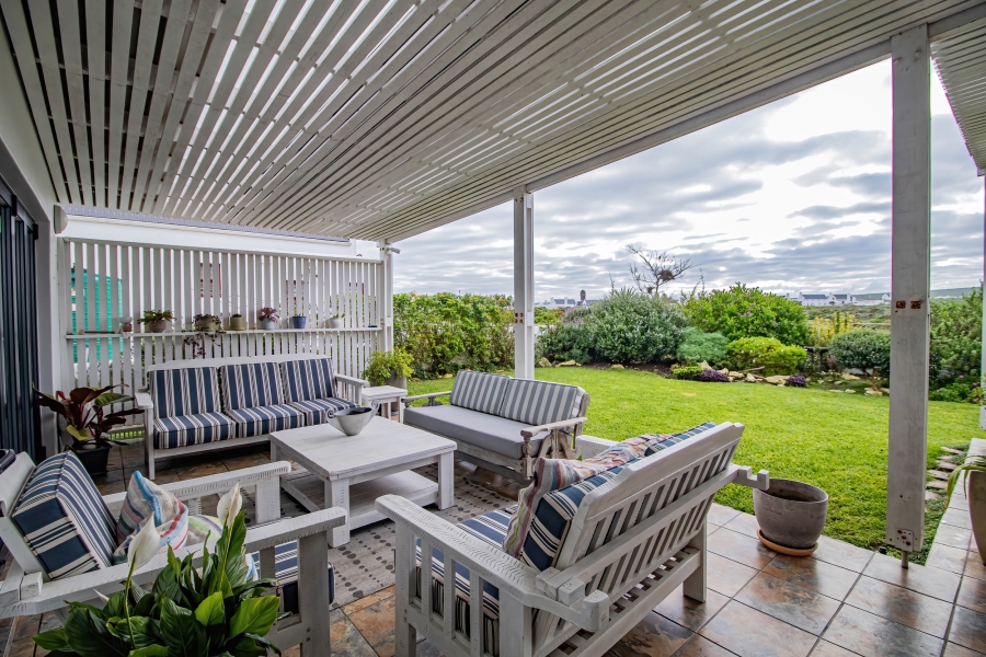 4 Bedroom Property for Sale in Jacobsbaai Western Cape